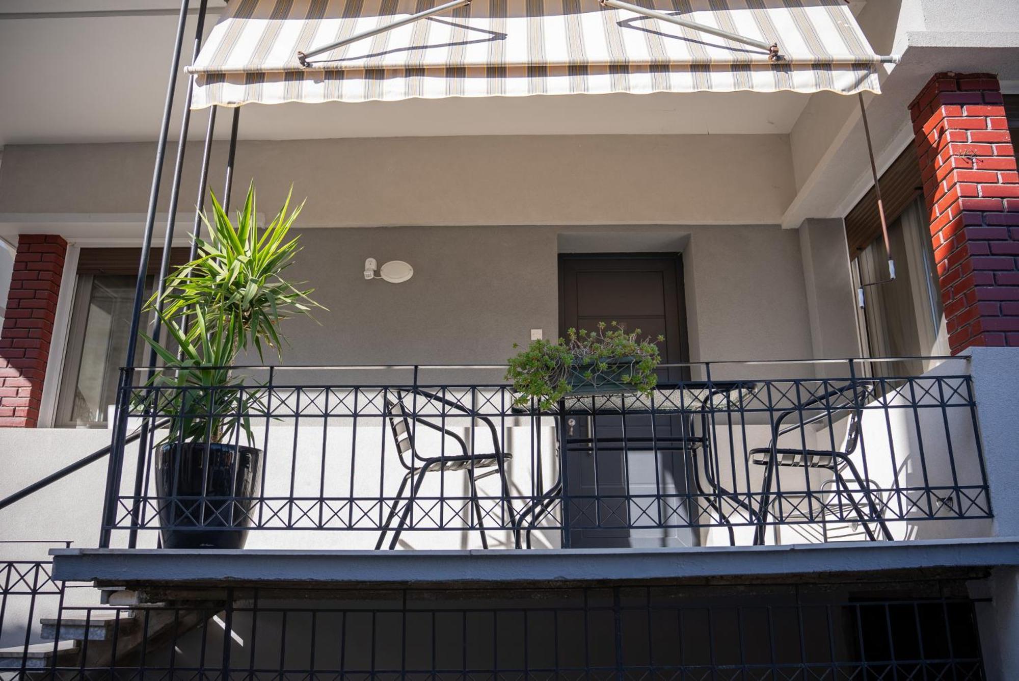 Living Life Apartment Komotiní Exteriér fotografie
