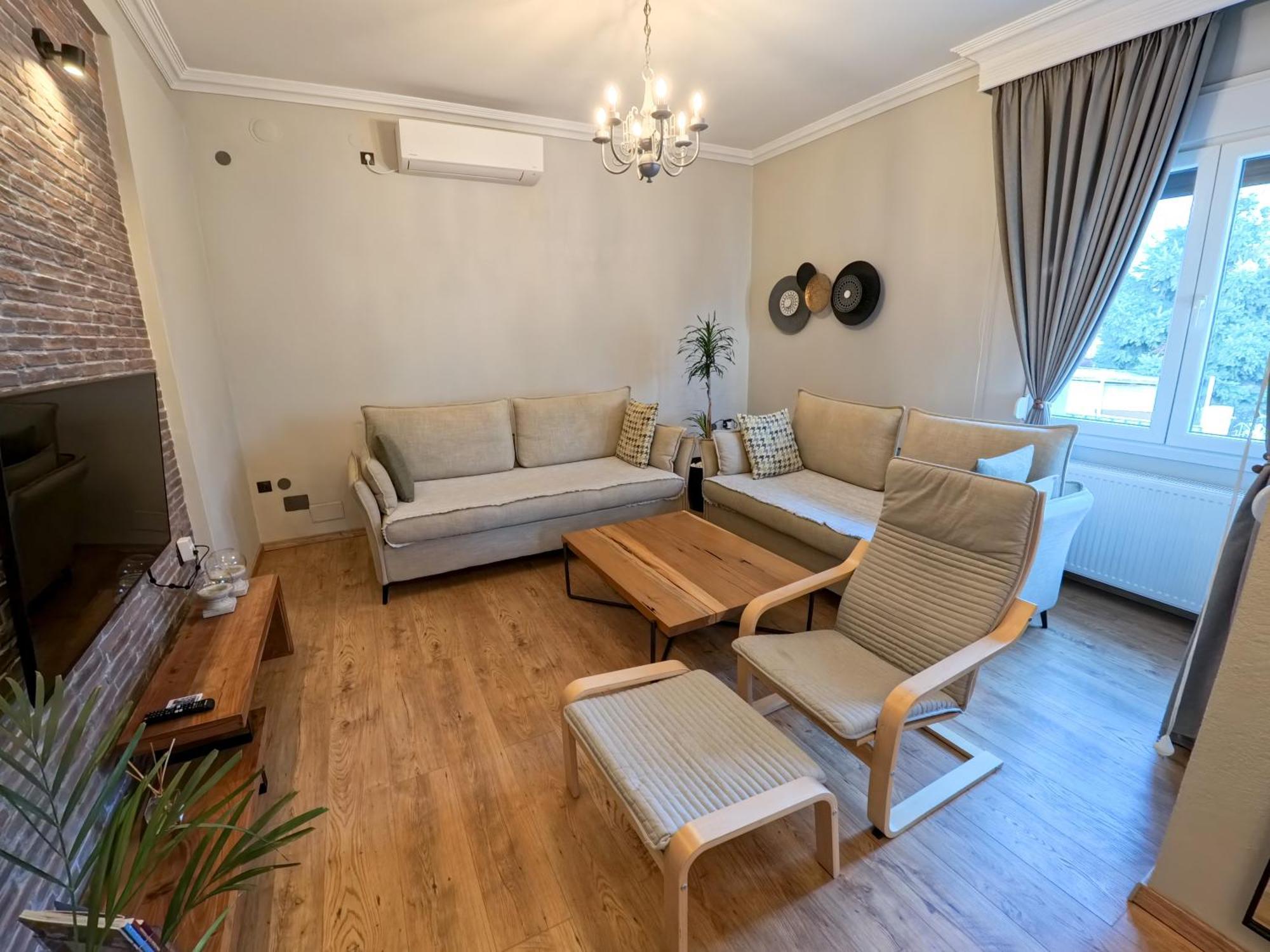 Living Life Apartment Komotiní Exteriér fotografie